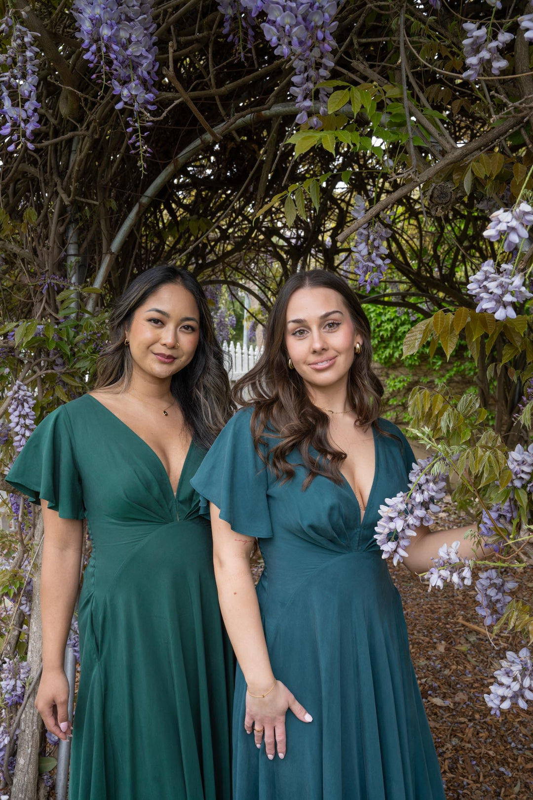 Forest Green Tencel Plunge V-neck A-line butterfly sleeve Dress Aulieude Forest Green Tencel Plunge V-neck A-line butterfly sleeve Dress Aulieude